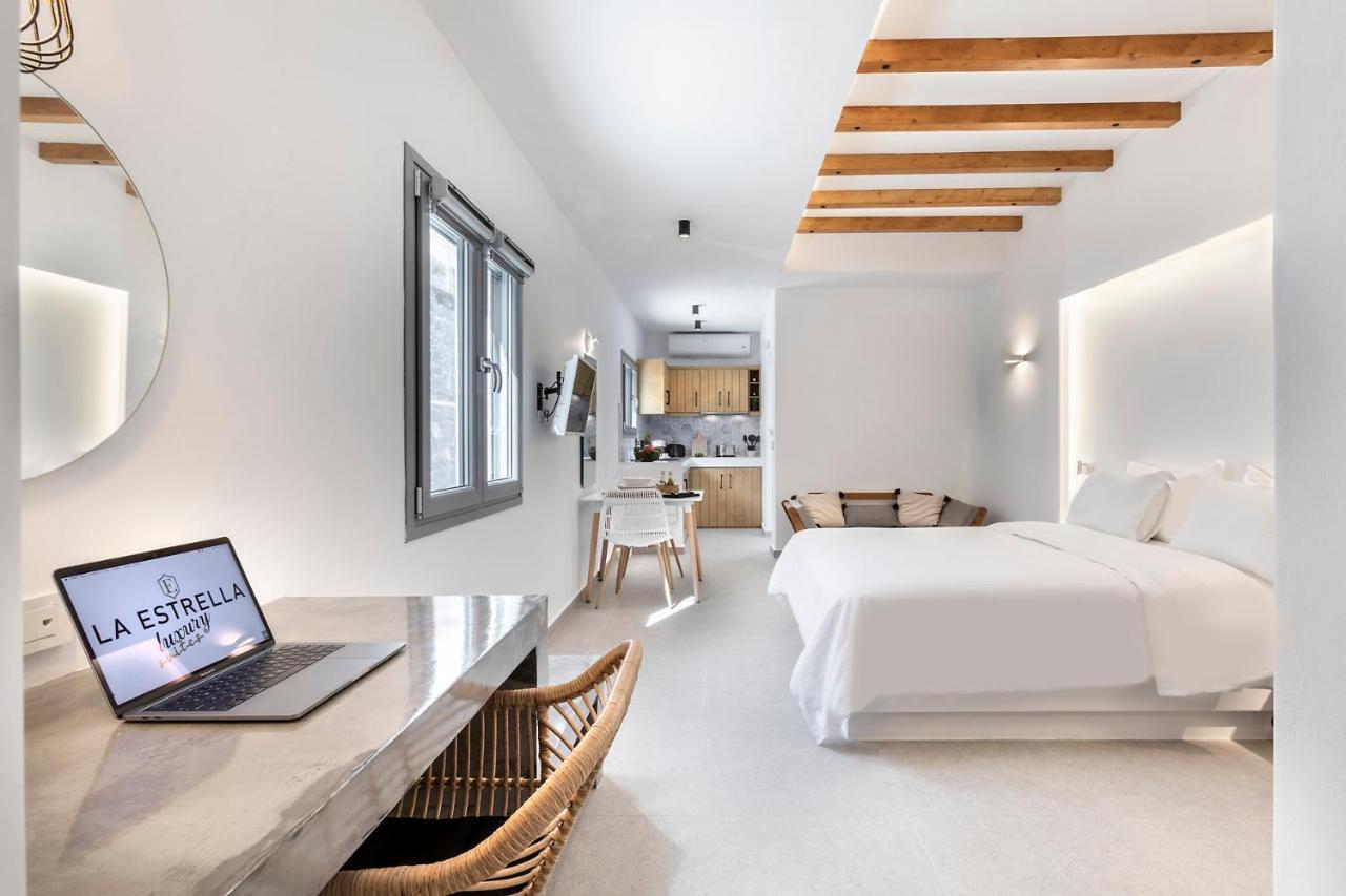 La Estrella 4 Suites With Sea View & 4 Prive Hot Tub Vourvoulos Экстерьер фото